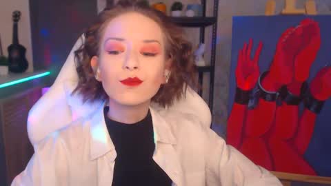 Fascinating   Eyes online show from 02.25.25