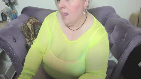 fashiona online show from 02.15.26