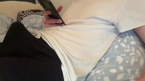 Snapshot of faster9906 chatting on 04.13.26 faster9906 online show from 04.13.26