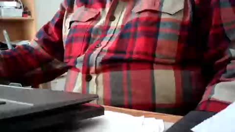 Snapshot of fatbellyitalian3 chatting on 11.17.25 fatbellyitalian3 online show from 11.17.25