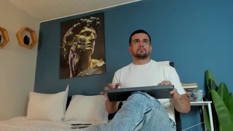 M A T  T E O online show from 12.23.24