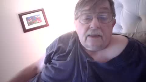 Snapshot of fatdickad chatting on 01.23.25 fatdickad online show from 01.23.25