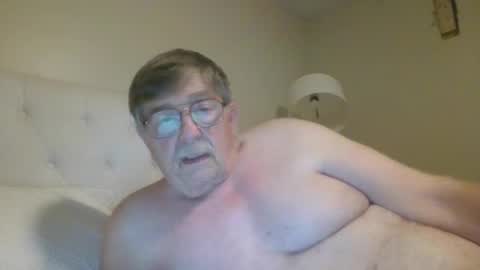 Snapshot of fatdickad chatting on 09.21.25 fatdickad online show from 09.21.25