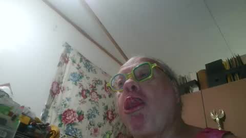Snapshot of fatfreddythecat chatting on 05.24.26 Fred. online show from 05.24.26
