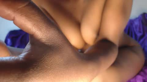 Snapshot of fatpussy_ebony_girl chatting on 02.15.26 lexie online show from 02.15.26