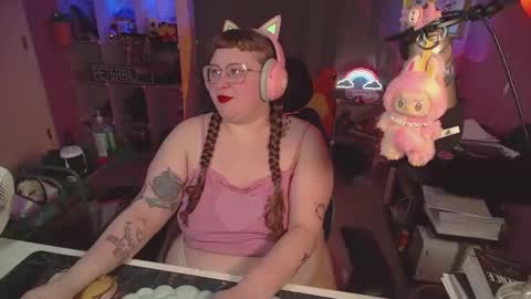 Snapshot of fatveronica chatting on 03.30.26 FatVeronica online show from 03.30.26