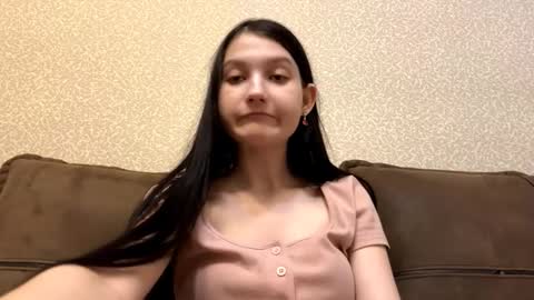 Aurora 18yo online show from 02.08.26