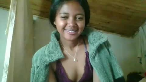 fayence09 online show from 12.17.25