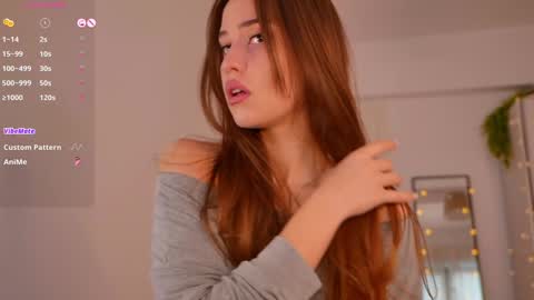 Snapshot of fazeyj chatting on 01.10.25 FazeyJ online show from 01.10.25