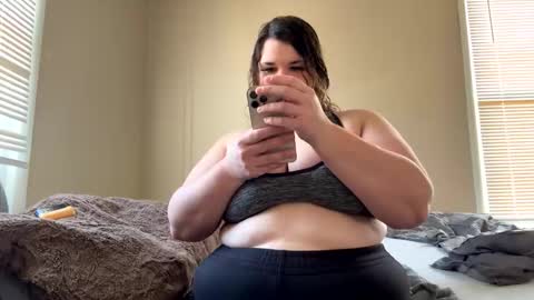 Fee  online show from 11.06.25