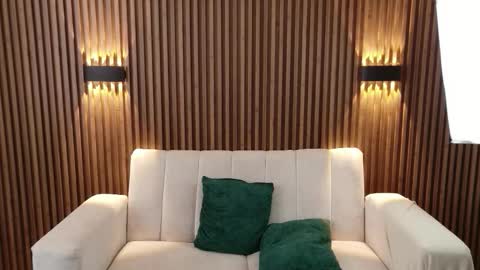 Feelena online show from 03.02.26