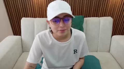 Snapshot of feelina_firesoul chatting on 06.24.26 Feelena online show from 06.24.26