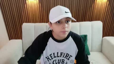 Snapshot of feelina_firesoul chatting on 07.19.26 Feelena online show from 07.19.26