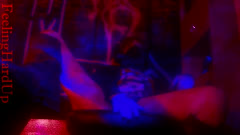 FeelingHardUp online show from 01.11.26