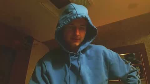 Snapshot of feelingverynaughty chatting on 01.19.25 ask me online show from 01.19.25