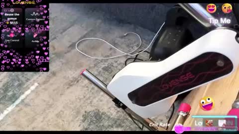 FeleenaFux online show from 01.31.26