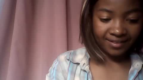 Snapshot of felice364342 chatting on 06.12.26 felice364342 online show from 06.12.26