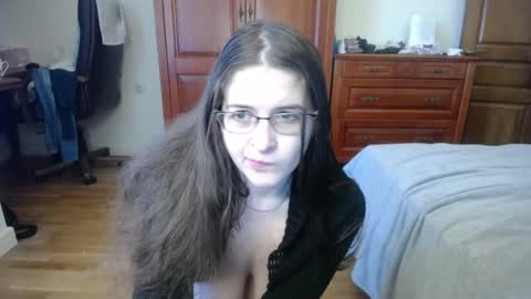 Snapshot of feliciasexy chatting on 10.19.25 Felicia online show from 10.19.25