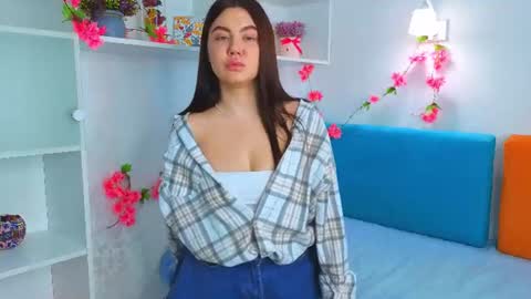 Molly online show from 07.04.26
