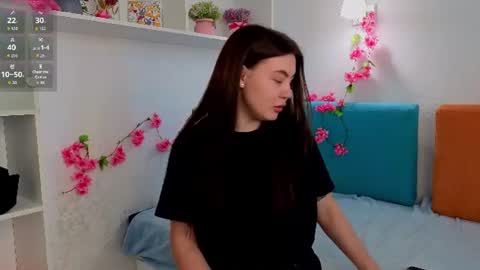 Molly online show from 07.12.26