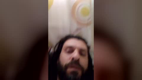 Snapshot of felipebh385495 chatting on 06.14.26 felipebh385495 online show from 06.14.26