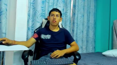 felipehot_gonzales online show from 09.28.25