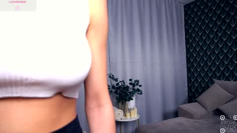 Hello im Nova online show from 11.10.25