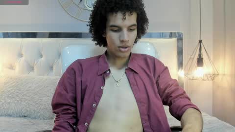 Snapshot of felix_haze chatting on 05.14.26 FELIPE online show from 05.14.26