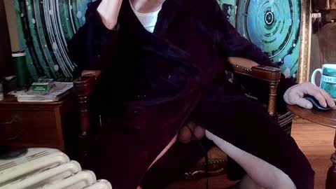 Snapshot of fellatioauto chatting on 01.26.25 hungnsexy online show from 01.26.25