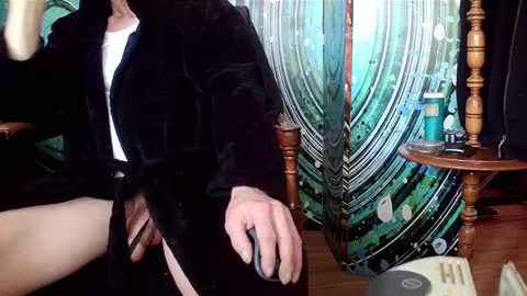 Snapshot of fellatioauto chatting on 02.09.25 hungnsexy online show from 02.09.25