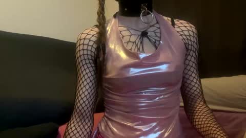 Snapshot of femboyhorse chatting on 01.21.25 Femboyhorse online show from 01.21.25