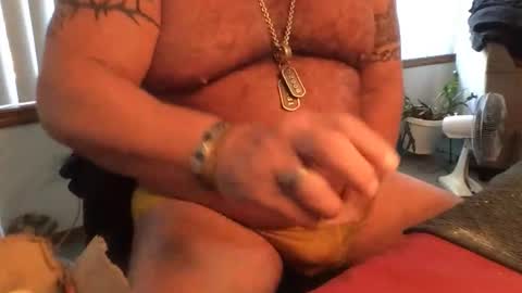 Snapshot of femdomisgood chatting on 05.21.26 Femdomisgood online show from 05.21.26