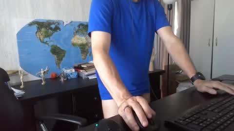 Snapshot of femdomsubby chatting on 12.05.24 femdomsubby online show from 12.05.24