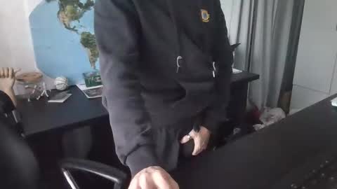 Snapshot of femdomsubby chatting on 10.07.25 femdomsubby online show from 10.07.25