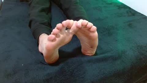 FeniXtream online show from 12.17.24