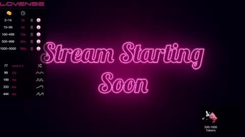 Snapshot of ferallberrys chatting on 01.15.25 Milana online show from 01.15.25