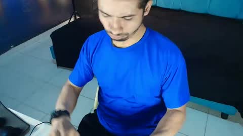 Snapshot of fermingomez1 chatting on 02.10.26 fermingomez1 online show from 02.10.26