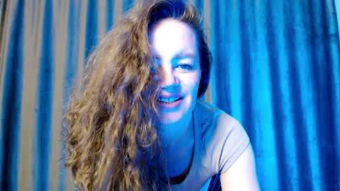 Snapshot of fern_lust chatting on 05.08.26 fern_lust online show from 05.08.26
