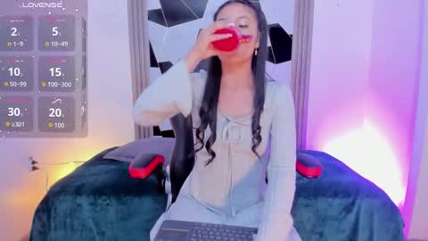 fernanda_hot__f online show from 11.04.25