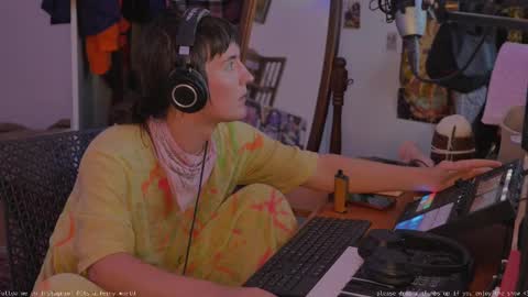 Fern next stream 430pm Monday PST online show from 02.18.25