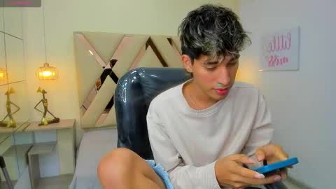 FER PHOENIX online show from 03.07.26