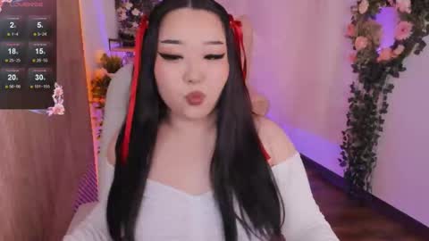 Snapshot of ferry_tail chatting on 12.17.24 ferry_tail online show from 12.17.24