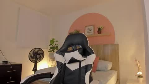 Fer  online show from 09.18.25