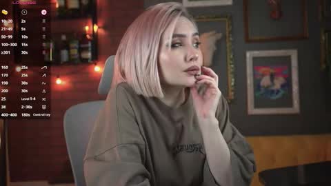 Rey online show from 11.30.25