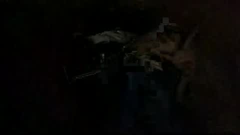 Raised in 90s online show from 12.20.25