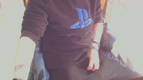 Snapshot of ffys2025 chatting on 01.12.25 ffys2025 online show from 01.12.25