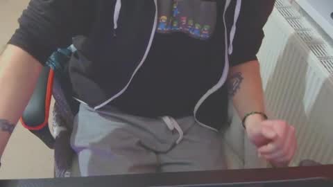 Snapshot of ffys2025 chatting on 02.23.25 ffys2025 online show from 02.23.25