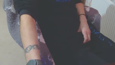 Snapshot of ffys2025 chatting on 09.21.25 ffys2025 online show from 09.21.25