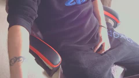 Snapshot of ffys2025 chatting on 09.27.25 ffys2025 online show from 09.27.25