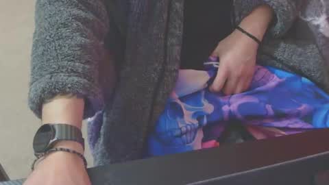 Snapshot of ffys2025 chatting on 10.19.25 ffys2025 online show from 10.19.25